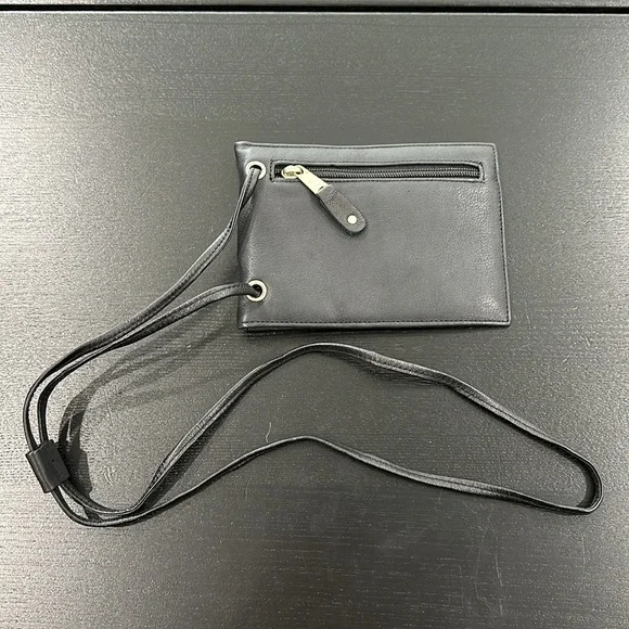 Harley-Davidson University Leather Bag with Clear ID Window